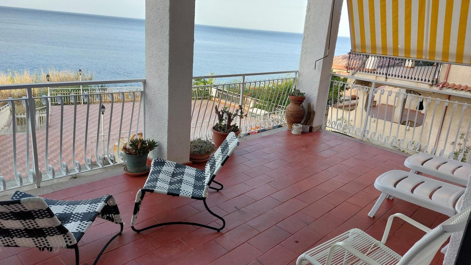 Corallo Blu Appartamento Sul Mare Riaci Capo Ngoại thất bức ảnh